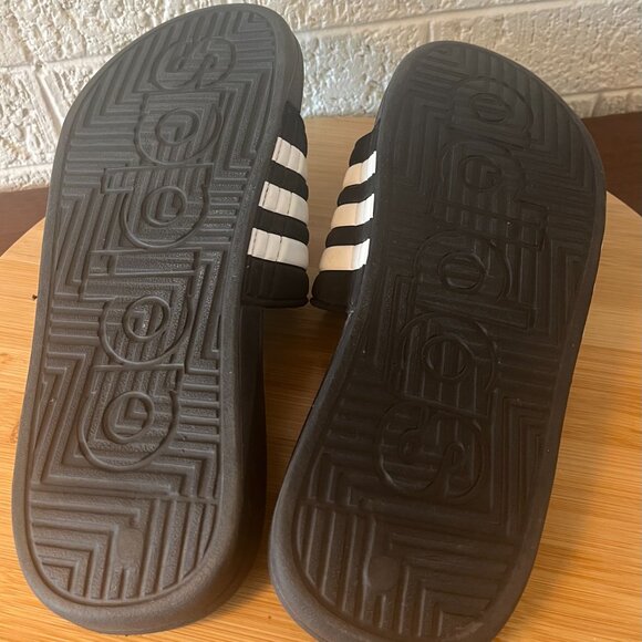 Adidas Adissage Slides Sandal Black/White/Black F35580 Men Sz 6; Women Sz 8 - Picture 2 of 5